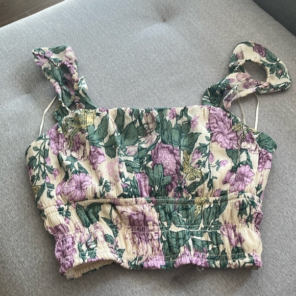 A&F Crepe Top - Picture 1 of 2